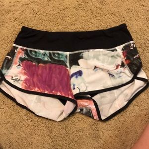 Lululemon speed up short